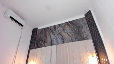 sara online show from 04-23-26, 12:29