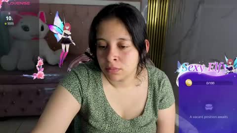 Snapshot of sara_tellez_s chatting on 06-05-26, 03:24 Sara T. online show from 06-05-26, 03:24