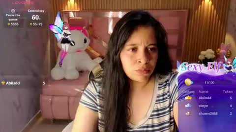 Snapshot of sara_tellez_s chatting on 06-13-26, 04:21 Sara T. online show from 06-13-26, 04:21