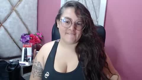 sara_thonson_ online show from 02-09-26, 02:48