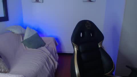 sara_valderrama_ online show from 01-17-26, 12:32