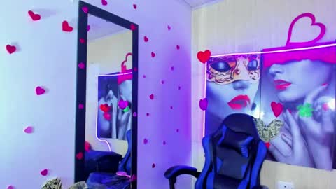  1 online show from 07-07-26, 04:48