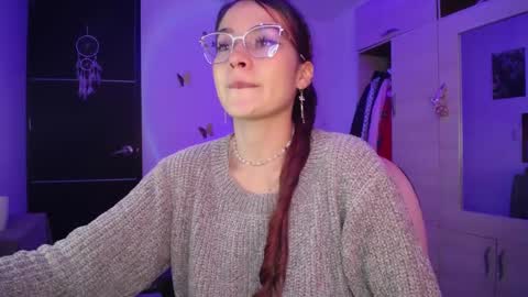 Snapshot of sara_wish_ chatting on 12-05-24, 02:44 Bri online show from 12-05-24, 02:44