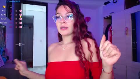 Snapshot of sara_wish_ chatting on 01-10-25, 12:04 Bri online show from 01-10-25, 12:04