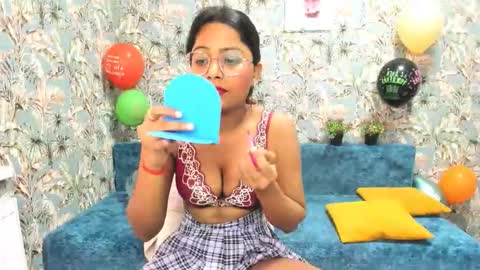 saraa_jayy online show from 10-08-25, 05:16