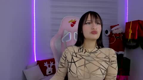 Sarah Ramirez online show from 12-04-25, 03:49