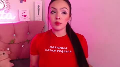          online show from 10-22-25, 03:45