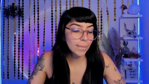 Sara online show from 01-15-25, 01:23