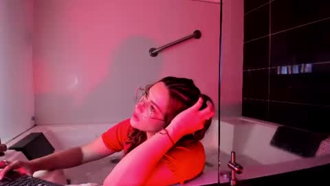 Sara Alvarezx online show from 06-21-26, 04:59