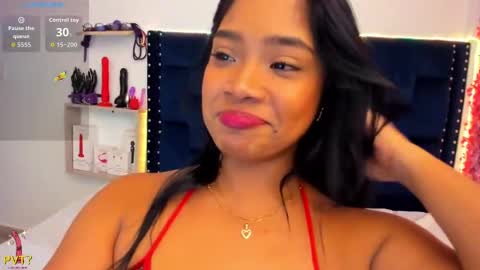 SARAHGIL online show from 09-24-25, 02:48