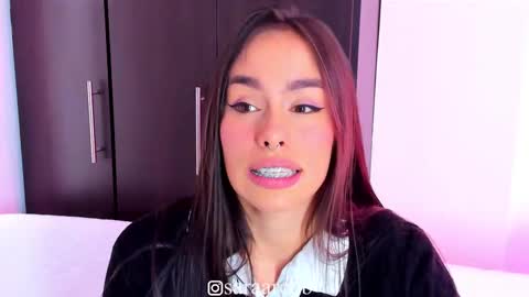 Snapshot of saraarchbould chatting on 02-21-25, 04:48 Sara online show from 02-21-25, 04:48