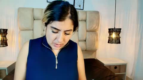 sarablonde_t online show from 04-25-26, 07:33
