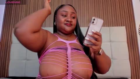 Snapshot of saraby_blandon chatting on 09-09-25, 10:59 online show from 09-09-25, 10:59