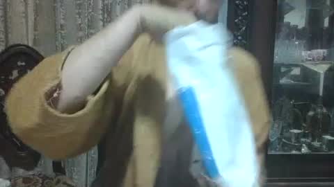 pass kika online show from 06-25-26, 07:02