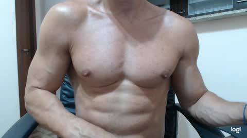 saradorj92 online show from 01-10-25, 05:15