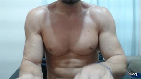 saradorj92 online show from 02-09-25, 02:28