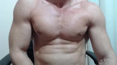 saradorj92 online show from 02-22-26, 03:29