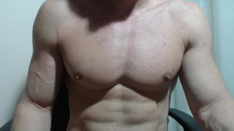 saradorj92 online show from 03-16-26, 05:44