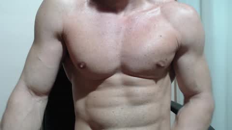 saradorj92 online show from 03-18-26, 12:14