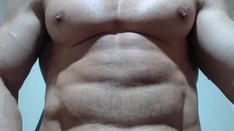 saradorj92 online show from 05-19-26, 02:07