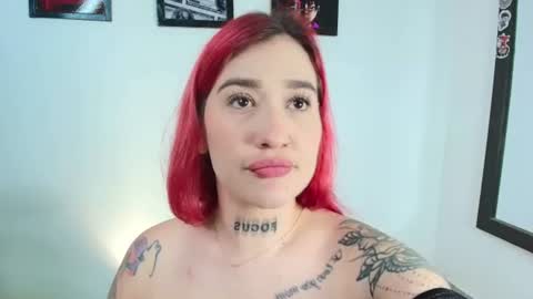 Sara online show from 06-11-26, 02:00