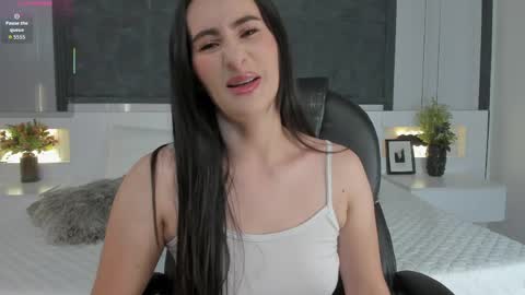  Sara Gomez  online show from 04-05-26, 12:57