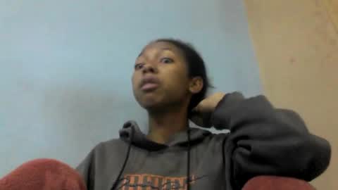 sarah146341 online show from 06-12-26, 04:33