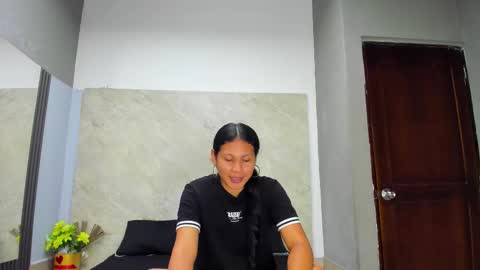 Sarah online show from 10-30-25, 12:28