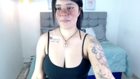 Sarah Moon online show from 04-24-26, 04:09