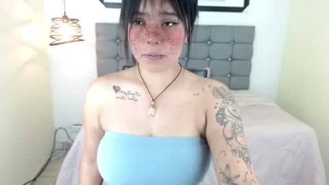 Sarah Moon online show from 06-16-26, 04:09
