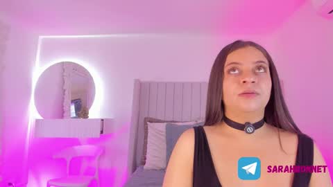 Snapshot of sarah_bonneth chatting on 12-04-25, 11:19 Sarah Bonneth online show from 12-04-25, 11:19