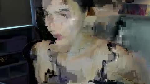 Sarah online show from 10-12-25, 08:46