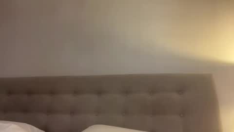 Sarah Heart Aus online show from 03-06-25, 09:14