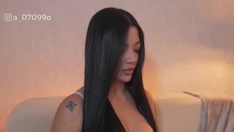       online show from 01-09-26, 09:27