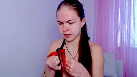 Sarah online show from 11-05-25, 10:26