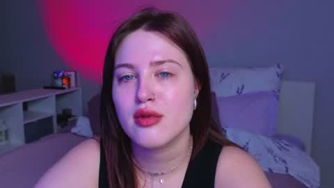 Snapshot of sarah_soul chatting on 06-29-26, 10:43 Sarah online show from 06-29-26, 10:43