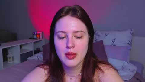 Snapshot of sarah_soul chatting on 06-30-26, 10:44 Sarah online show from 06-30-26, 10:44
