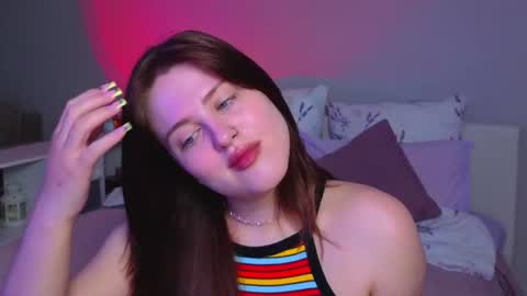 Snapshot of sarah_soul chatting on 07-04-26, 11:00 Sarah online show from 07-04-26, 11:00