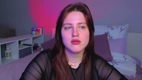 Snapshot of sarah_soul chatting on 07-11-26, 10:55 Sarah online show from 07-11-26, 10:55