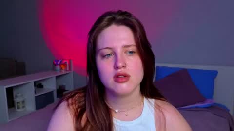 Snapshot of sarah_soul chatting on 07-25-26, 10:51 Sarah online show from 07-25-26, 10:51