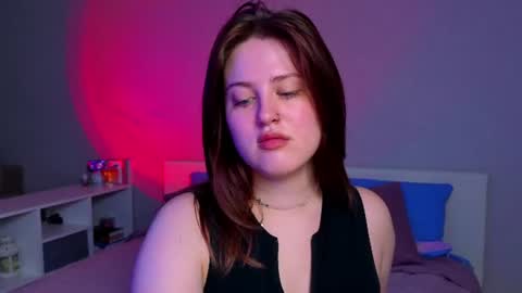 Snapshot of sarah_soul chatting on 07-26-26, 10:38 Sarah online show from 07-26-26, 10:38