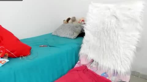 Sarah online show from 02-15-26, 02:03