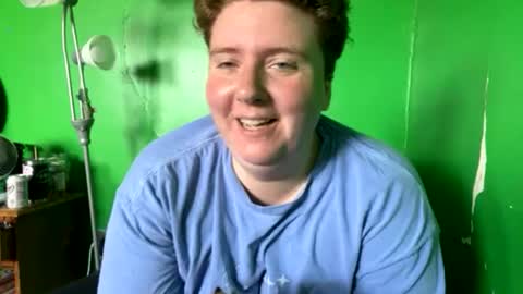 Snapshot of sarah_the_muse chatting on 07-12-26, 08:00 Sarah online show from 07-12-26, 08:00