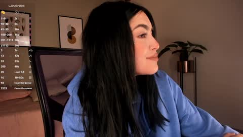   online show from 12-12-24, 09:15