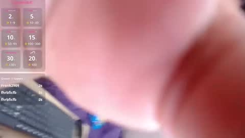 SarahBowiie online show from 11-11-25, 04:12