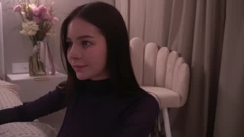 Snapshot of sarahcarrter chatting on 03-25-26, 06:36 Sarah online show from 03-25-26, 06:36