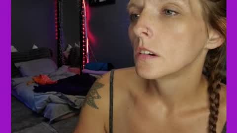 sarahdellisonn online show from 07-26-26, 02:42
