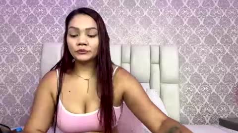 Sarah Jenkin online show from 06-12-26, 12:15