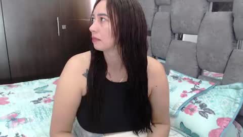 Lia online show from 06-25-26, 05:39