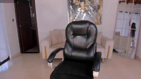 Sarah Rhodes online show from 04-09-26, 11:48